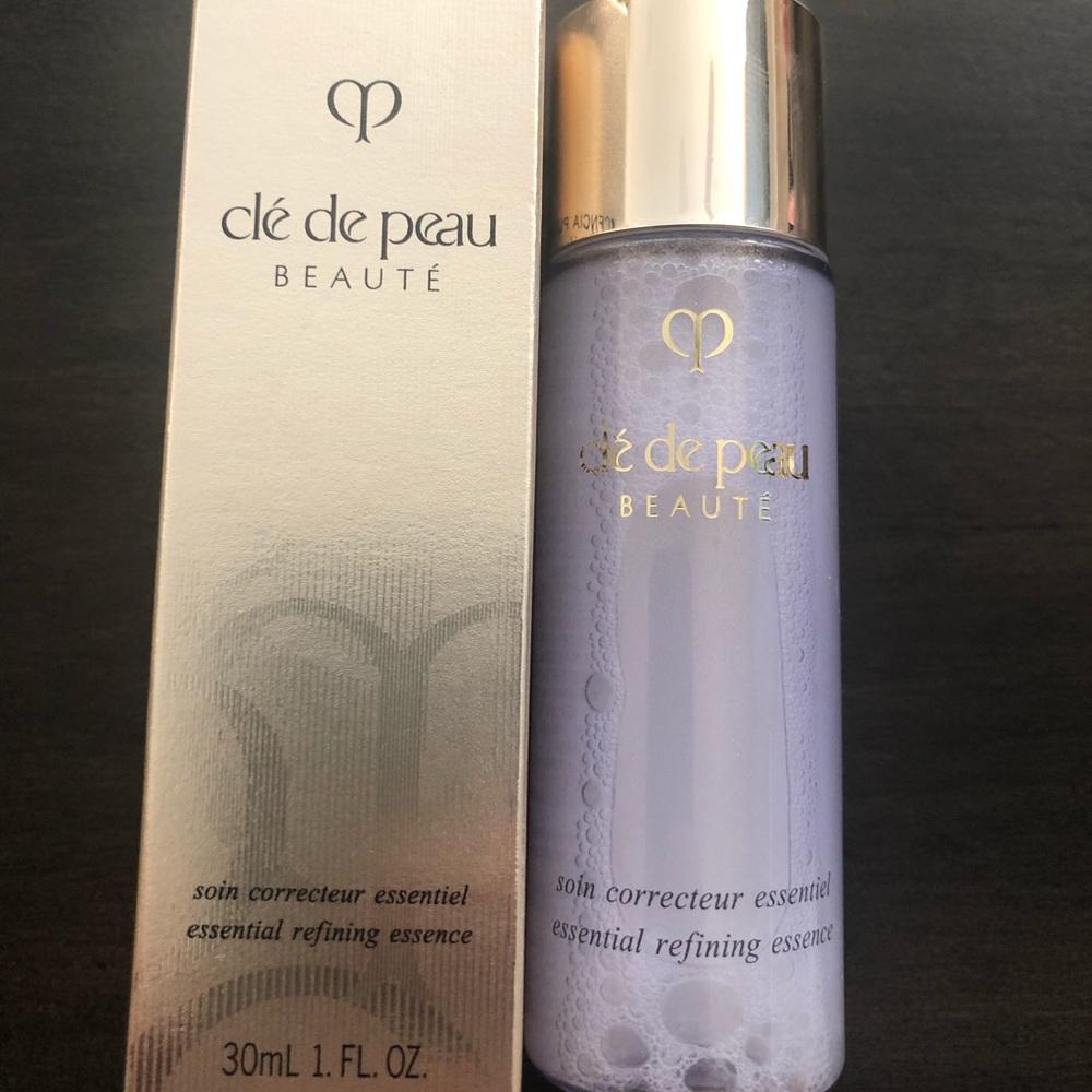 Cle de Peau essential refining essence lotion
